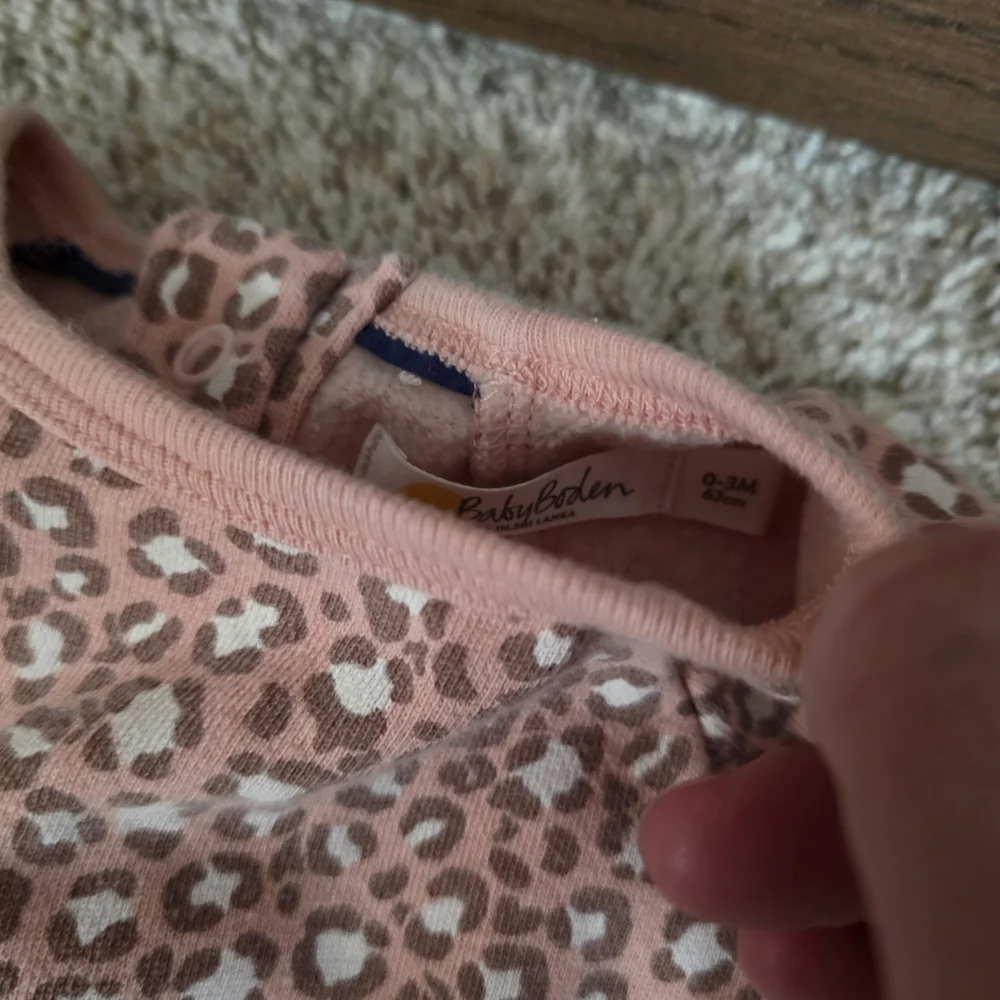 Baby Boden Leopard Dress Outfit - Picture 3 of 6